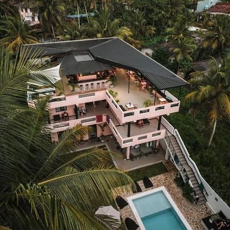 Spindrift Hostel Madiha (Adults Only) Matara Exterior foto