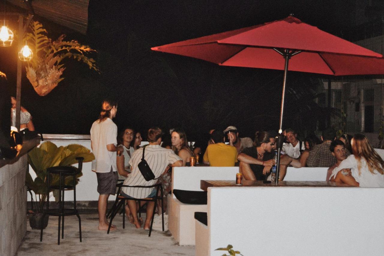 Spindrift Hostel Madiha (Adults Only) Matara Exterior foto